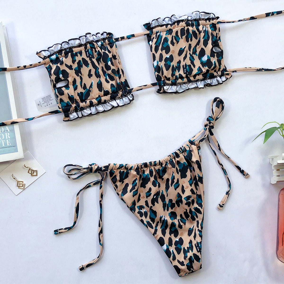 Frill Trim Ruched Bikini Set - surfinsky